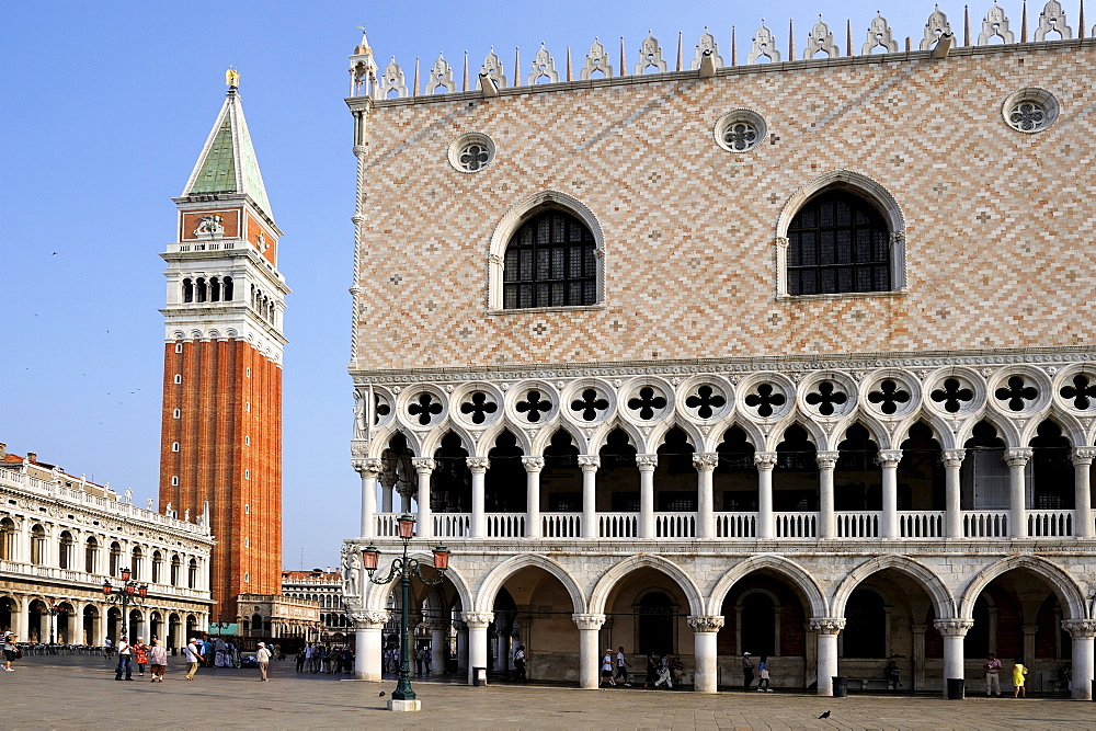 Palazzo Ducale (Doge's Palace) with the Campanile in the background, Piazza San Marco (St. Mark's Square), Venice, UNESCO World Heritage Site, Veneto, Italy, Europe