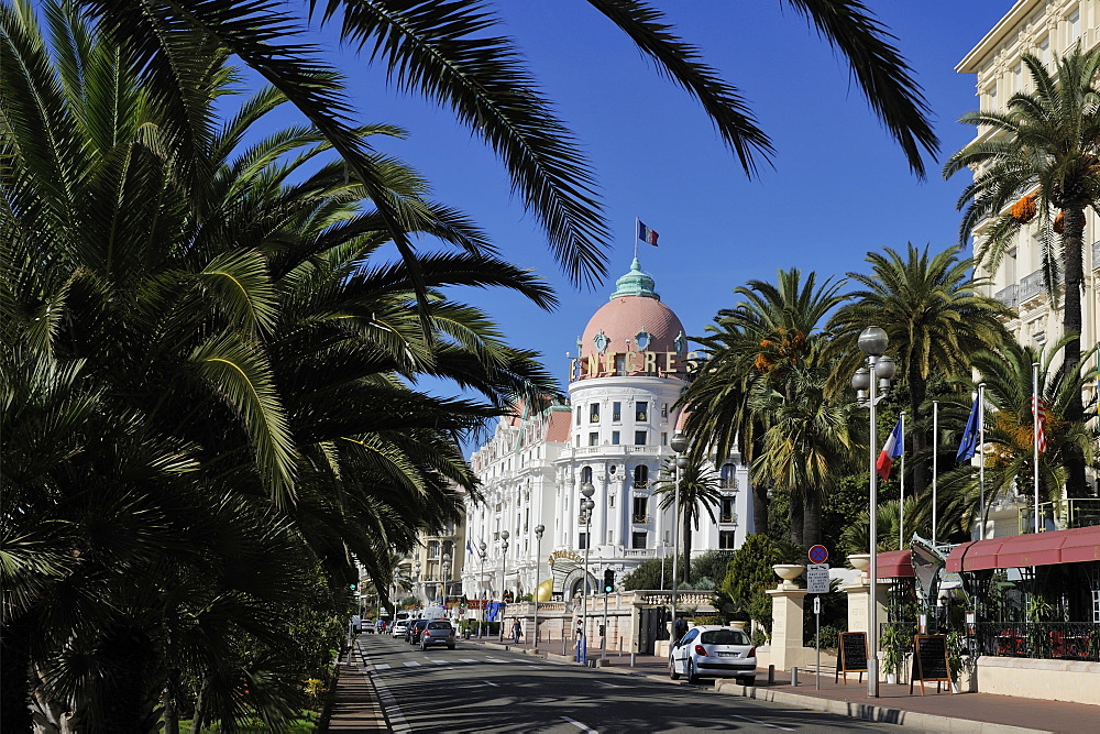 Hotels lining Promenade des Anglais, Nice, Alpes Maritimes, Provence, Cote d'Azur, French Riviera, France, Europe