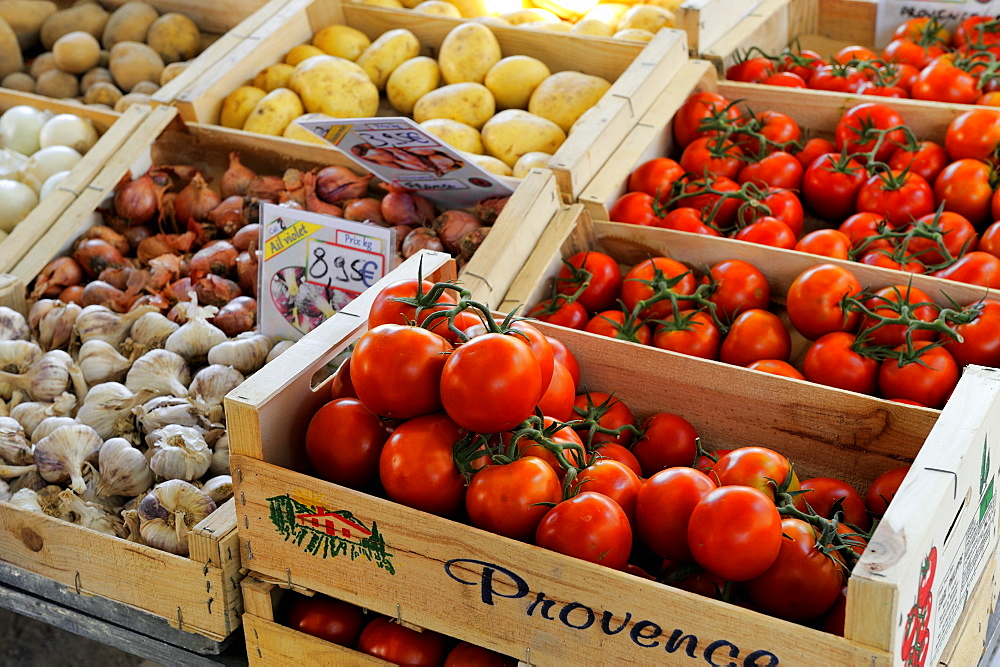 Fruit and vegatable stall on a market, St. Tropez, Var, Provence, Cote d'Azur, France, Europe