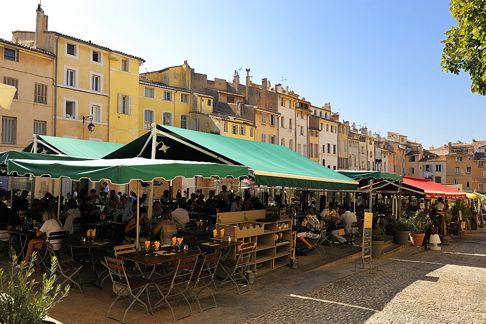 Al fresco restaurants, Place Forum des Cardeurs, Aix-en-Provence, Bouches-du-Rhone, Provence, France, Europe