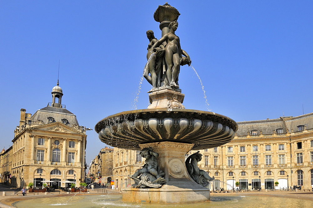 Three Graces Fountain, Place de la Bourse, Bordeaux, UNESCO World Heritage Site, Gironde, Aquitaine, France, Europe