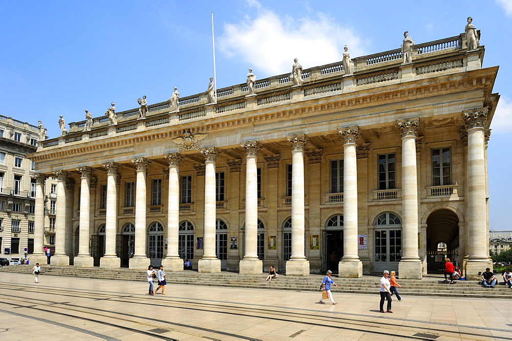 Le Grand Theatre, Place de la Comedie, Bordeaux, UNESCO World Heritage Site, Gironde, Aquitaine, France, Europe