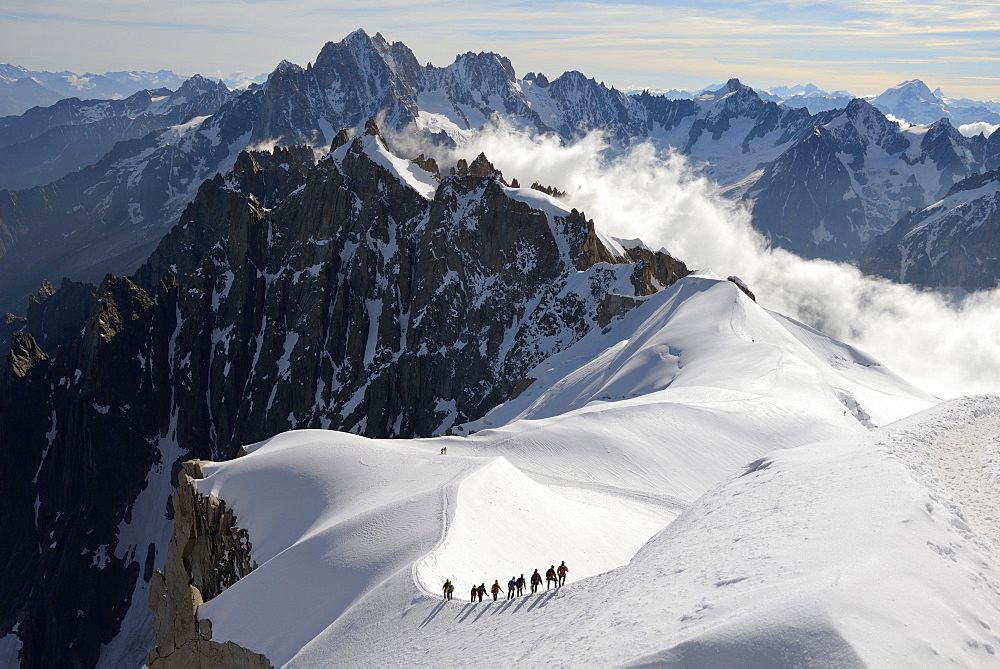 Mountaineers and climbers, Aiguille du Midi, Mont Blanc Massif, Chamonix, Haute Savoie, French Alps, France, Europe