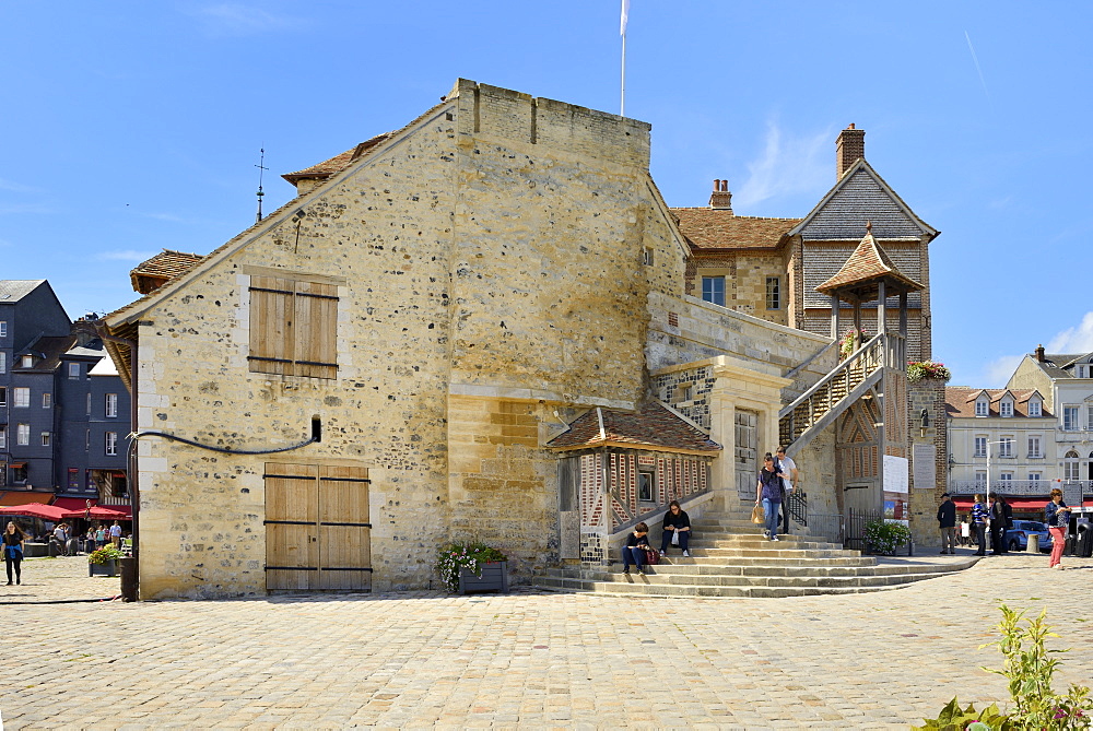 The 18th century Lieutenance, former governors house, Quai de la Quarantaine, Honfleur, Basse Normandie (Normandy), France, Europe