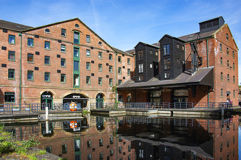 The Terminal Warehouse built in the early 1800s, Victoria Quays, originally Canal Wharfe, Castle Gate Quarter, Sheffield, Yorkshire, England