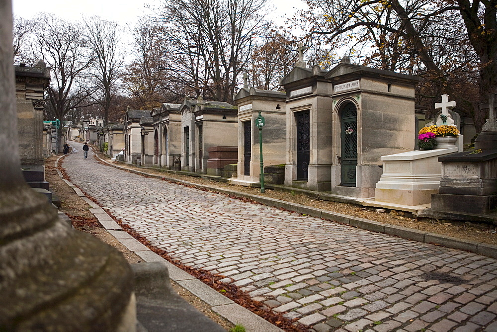 Pere Lachaise cemetery, Paris, France, Europe