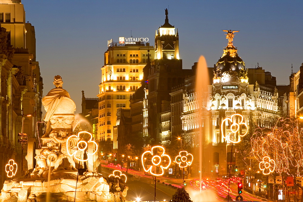 Cibeles Square (Plaza de Cibeles) and Cibeles fountain, Calle de Alcala at Christmas time, Madrid, Spain, Europe