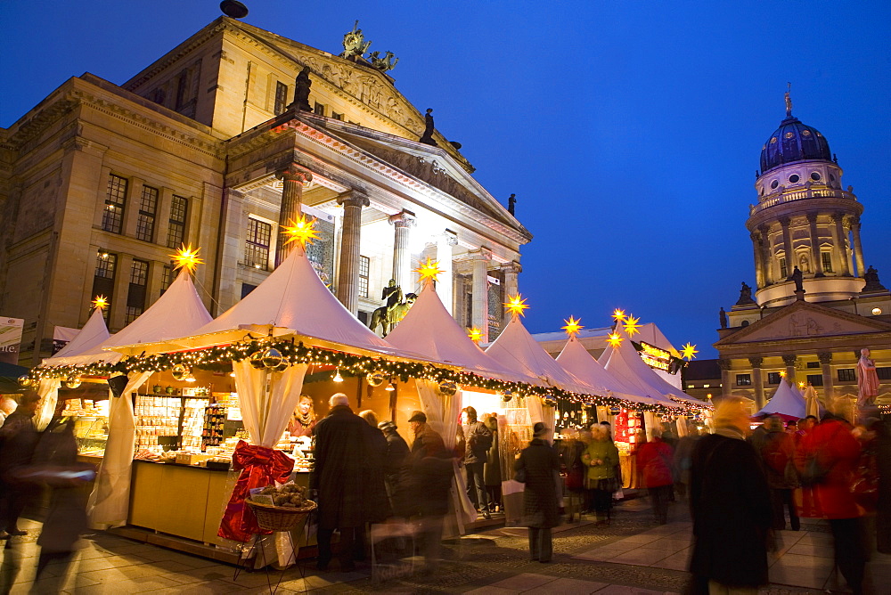 Gendarmen markt Christmas market, Franz Dom and Konzert Haus, Berlin, Germany, Europe