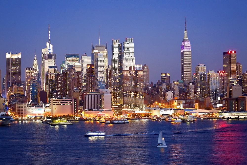 View of Midtown Manhattan across the Hudson River, Manhattan, New York City, New York, United States of America, North America