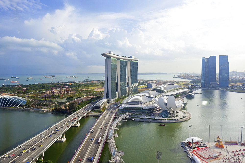 The Helix Bridge and Marina Bay Sands Singapore, Marina Bay, Singapore, Southeast Asia, Asia