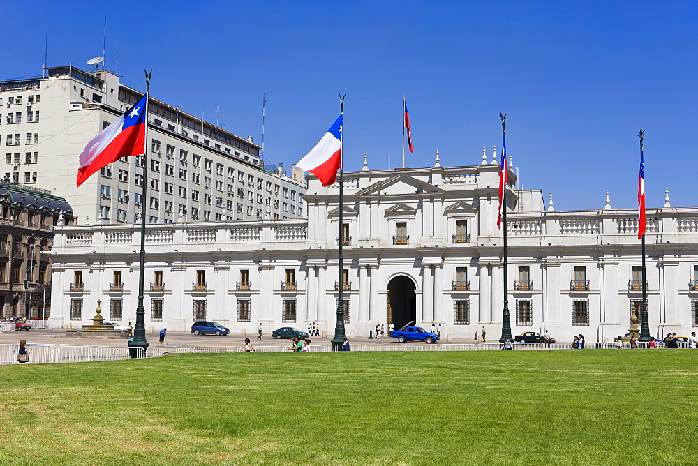 Palacio de la Moneda, Chile's presidential palace and the Plaza de la Constitucion, Santiago, Chile, South America