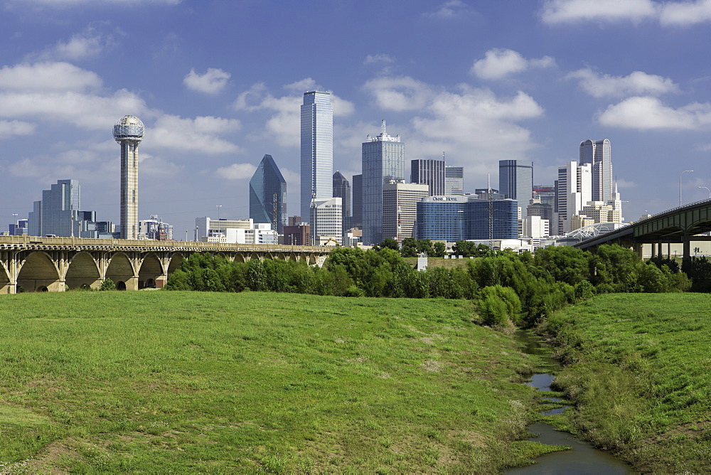 Freeway bridge over the Dallas River floodplain, and skyline of the downtown area, Dallas, Texas, United States of America, North America