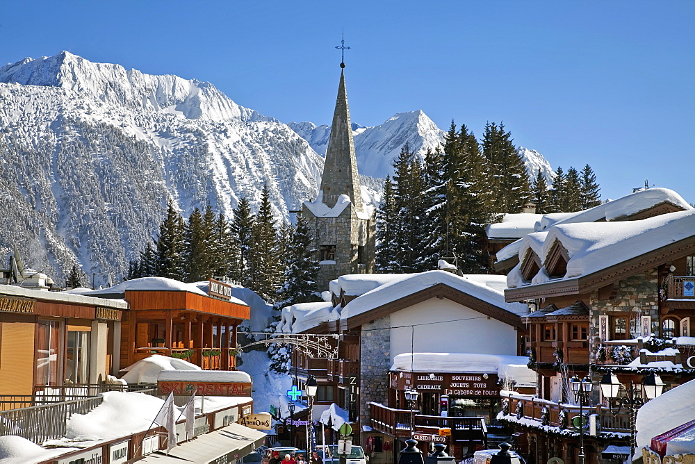 Courchevel 1850 ski resort in the Three Valleys (Les Trois Vallees), Savoie, French Alps, France, Europe