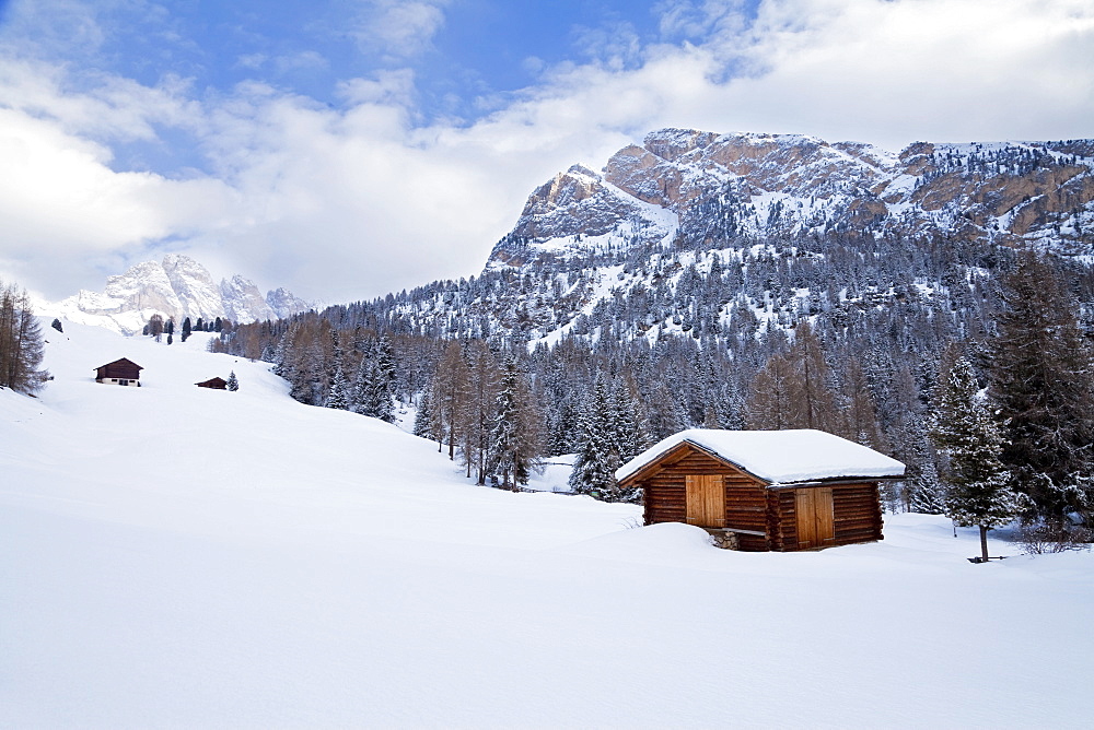 Mountain hut and landscape covered in winter snow, Val Gardena, Dolomites, South Tirol, Trentino-Alto Adige, Italy, Europe