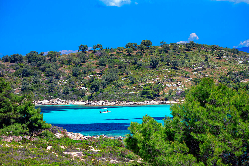 Beautiful hidden beach, Halkidiki, Greece, Europe