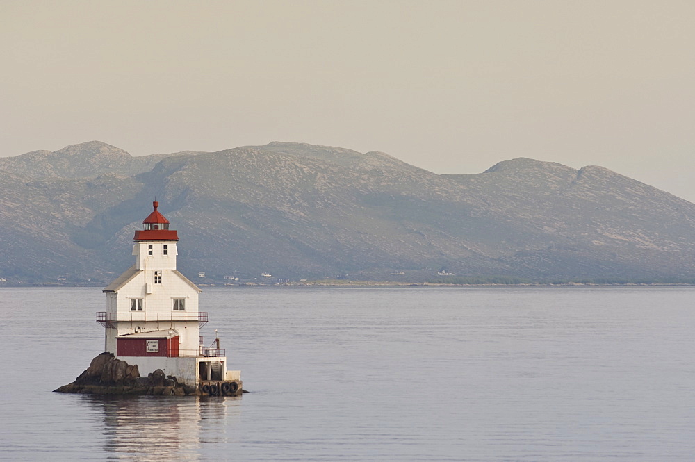 Stabben Lighthouse near Floro, Norway, Scandinavia, Europe