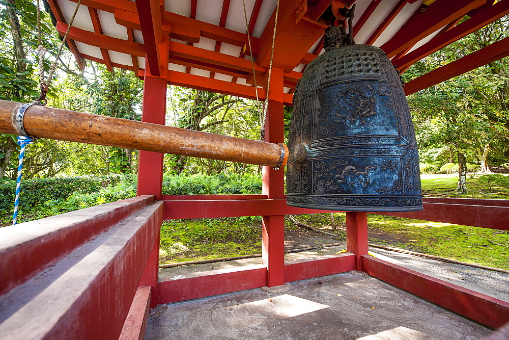 Byodo-In Temple, Valley of The Temples, Kaneohe, Oahu, Hawaii, United States of America, Pacific