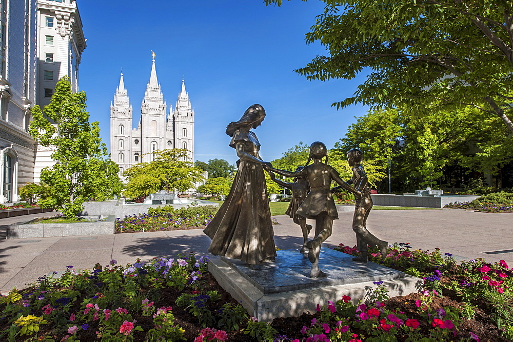 Joyful Moment Statue, Temple Square, Salt Lake City, Utah, United States of America, North America