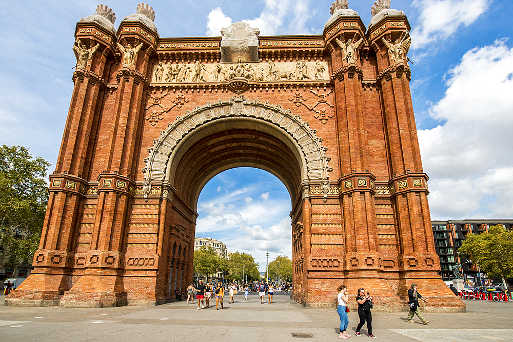 The Arc de Triomf, triumphal arch monument, Barcelona, Catalonia, Spain, Europe