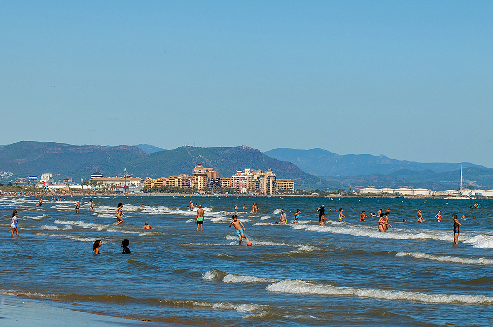 Playa de la Malvarrosa (Malvarrosa beach), Valencia, Spain, Europe