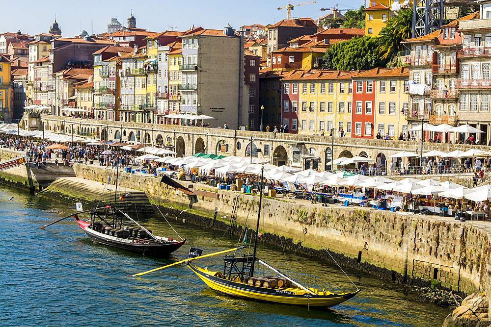 Riverside along the Douro River, UNESCO World Heritage Site, Porto, Norte, Portugal, Europe