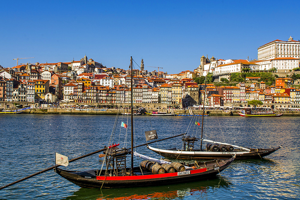 Rabelo boats on the Douro River, UNESCO World Heritage Site, Porto, Norte, Portugal, Europe