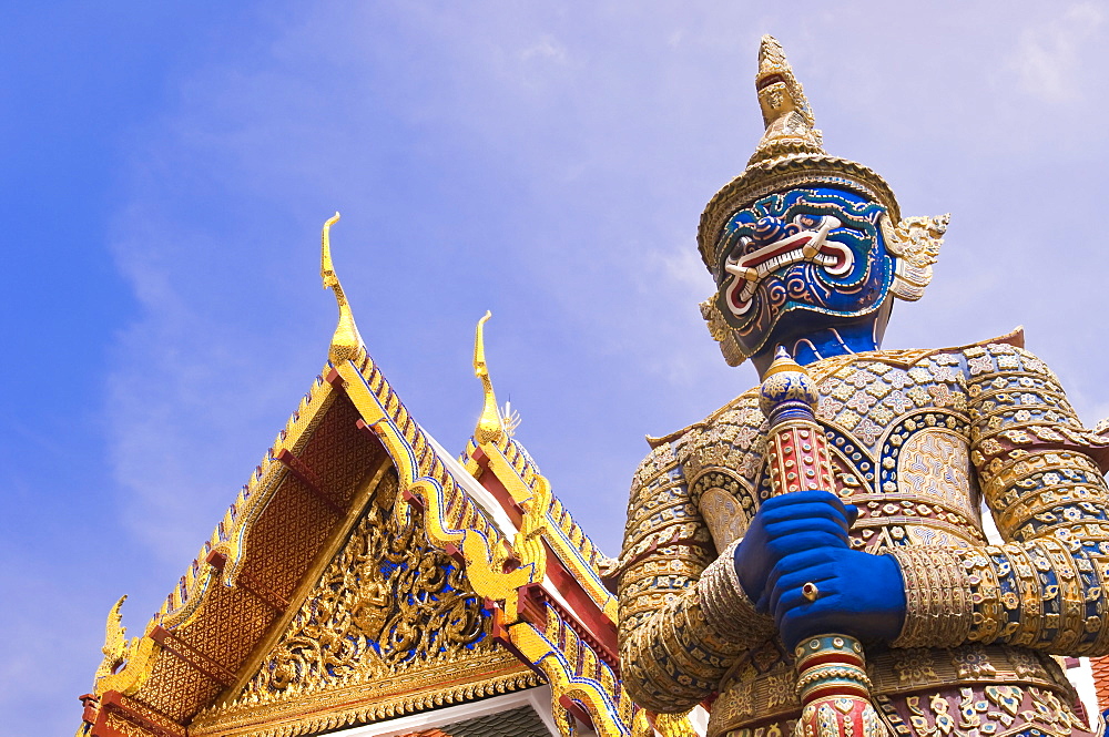 Temple of the Emerald Buddha (Wat Phra Kaew), Grand Palace, Bangkok, Thailand, Southeast Asia, Asia