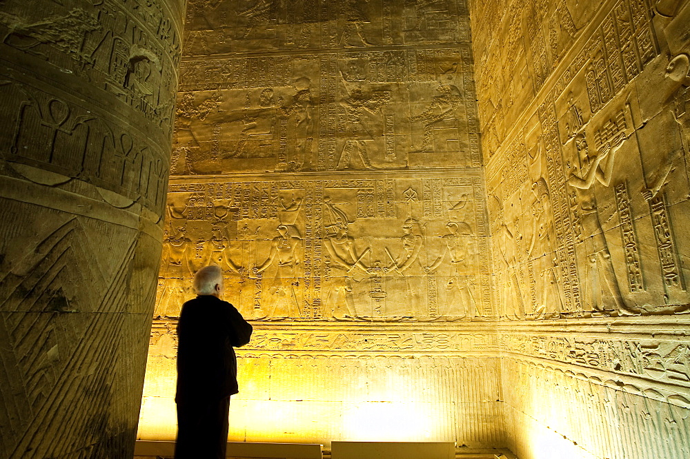 Interior, Temple of Horus, Edfu, Egypt, North Africa, Africa