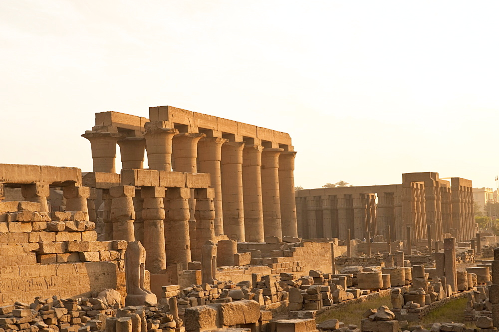 Luxor Temple, Luxor, Thebes, UNESCO World Heritage Site, Egypt, North Africa, Africa