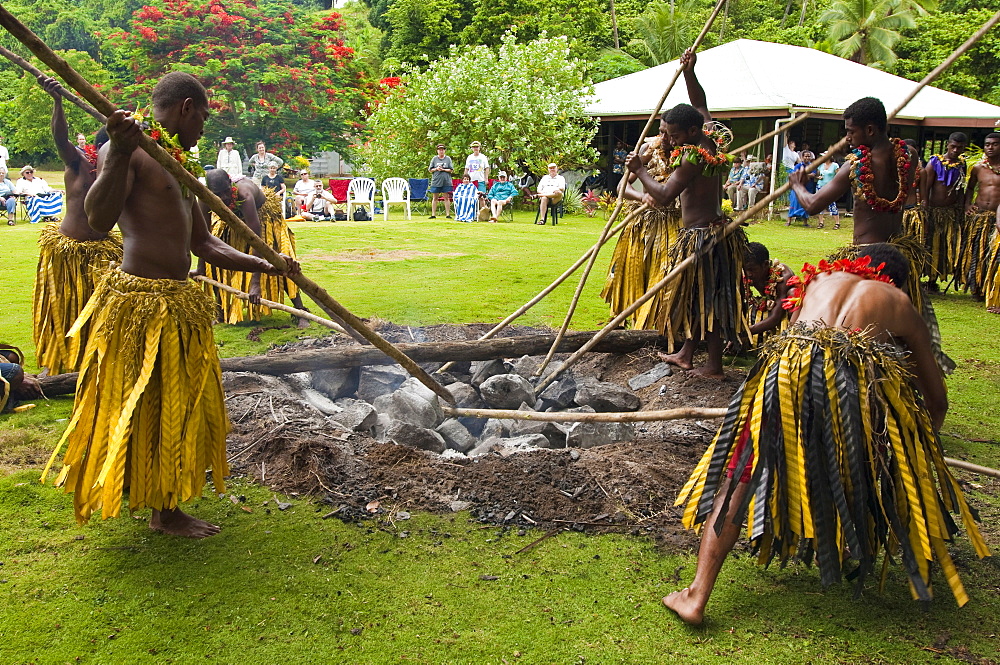 Fire walking, Beg Island, Fiji, South Pacific, Pacific