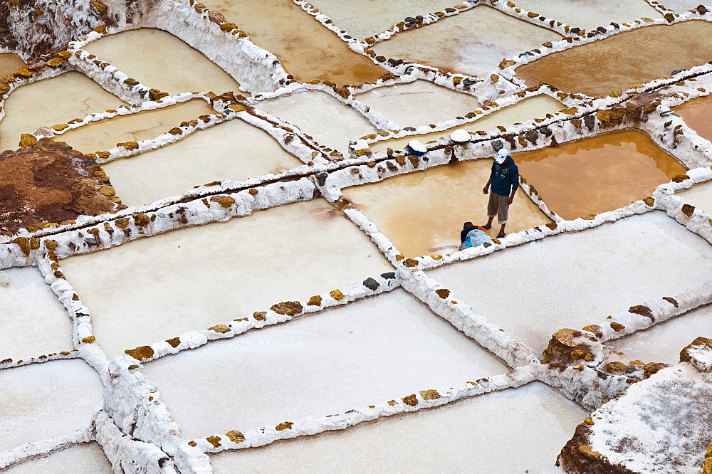 Salinas De Maras (salt ponds), Cuzco, Peru, South America