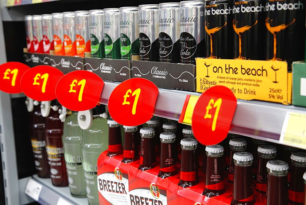 Shopping, Supermarket, Drinks, Cheap Alocholic drinks on sale for one pound.