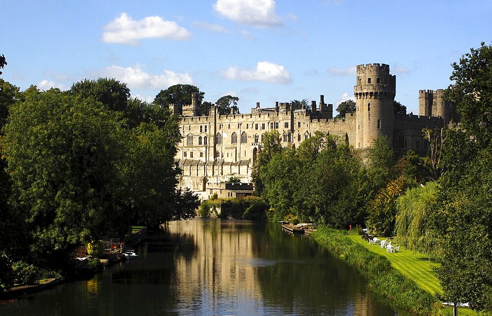 England, Warwickshire, Warwick, Castle built on the banks of the River Avon.