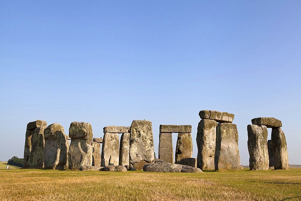 England, Wiltshire, Stonehenge, Prehistoric ring of standing stones.