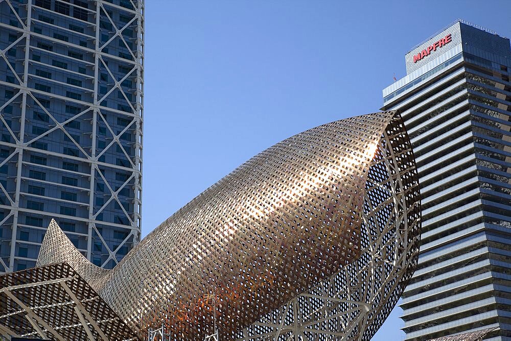 Spain, Catalonia, Barcelona, The Piex d'Or sculpture by Frank Gehry.