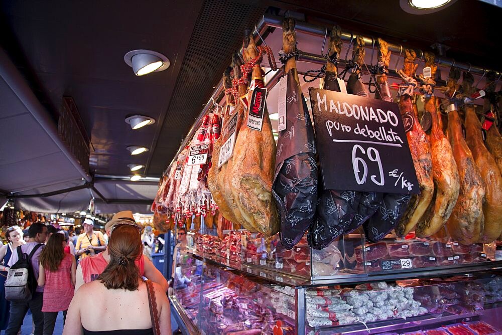 Spain, Catalonia, Barcelona, Interior of La Boqueria market on La Rambla.