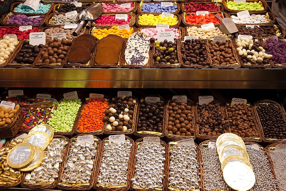 Spain, Catalonia, Barcelona, Interior of La Boqueria market on La Rambla.