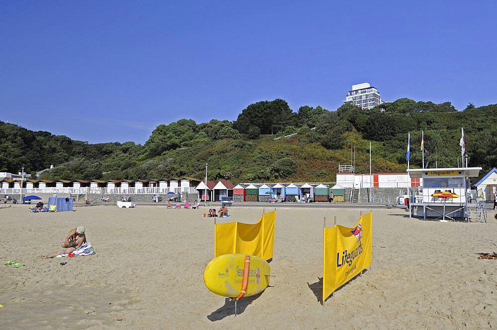 England, Dorset, Bournemouth, Lifeguard Station on the beach.