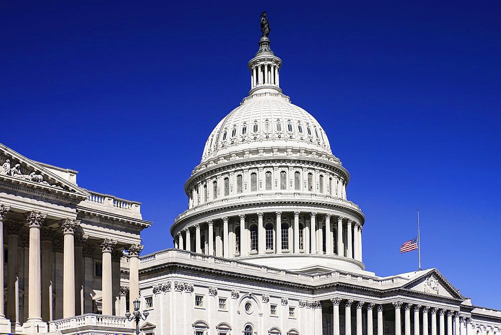 USA, Washington DC, Capitol Building, The building's dome with the Statue of Freedom on top.