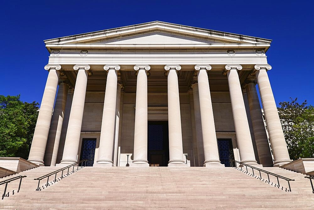 USA, Washington DC, The Mall, National Gallery of Art.