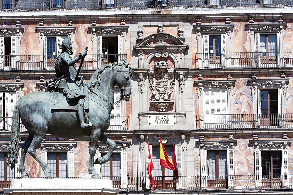 Spain, Madrid, Statue of King Philip III in the Plaza Mayor.