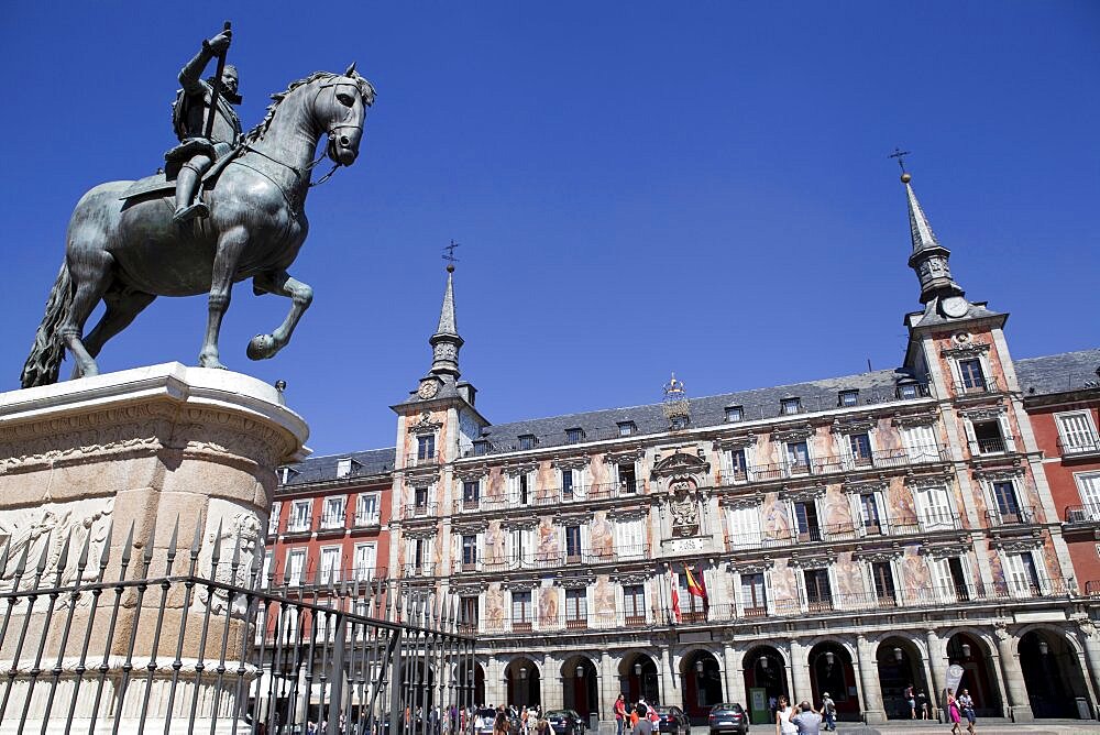 Spain, Madrid, Statue of King Philip III on horseback, Plaza Mayor.