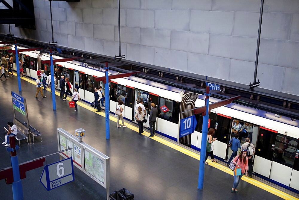 Spain, Madrid, Principe Pio metro station.