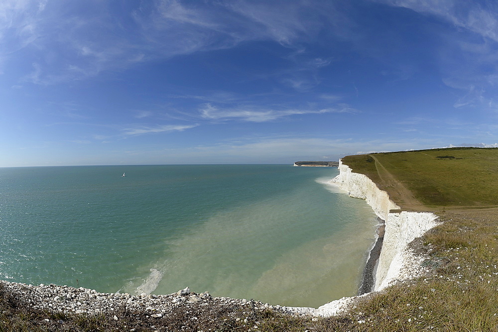 England, East Sussex, View along the Seven Sisters at Flagstaff point near Crowlink.