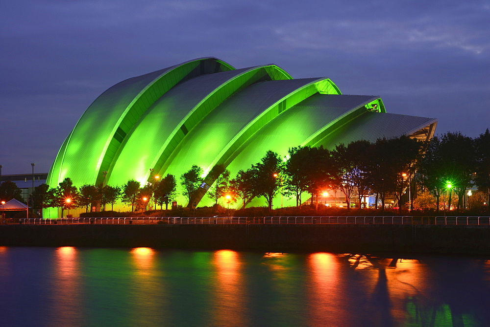 Scotland, Glasgow, The Clyde, Clyde Auditorium 'Armadillo' at night.