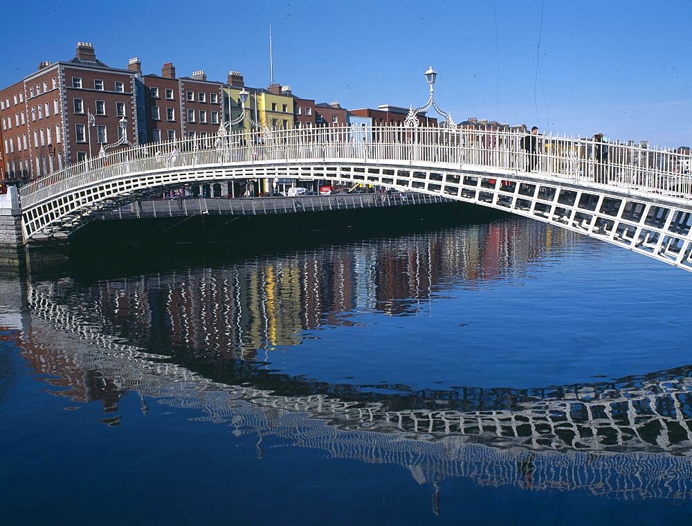 IRELAND  Dublin Halfpenny Bridge spanning the River Liffey