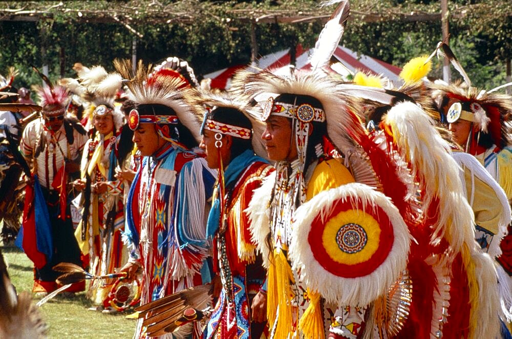 CANADA Alberta Edmonton Native American Indians in full regalia at Pow Wow in  Canadian North America  Canadian North America