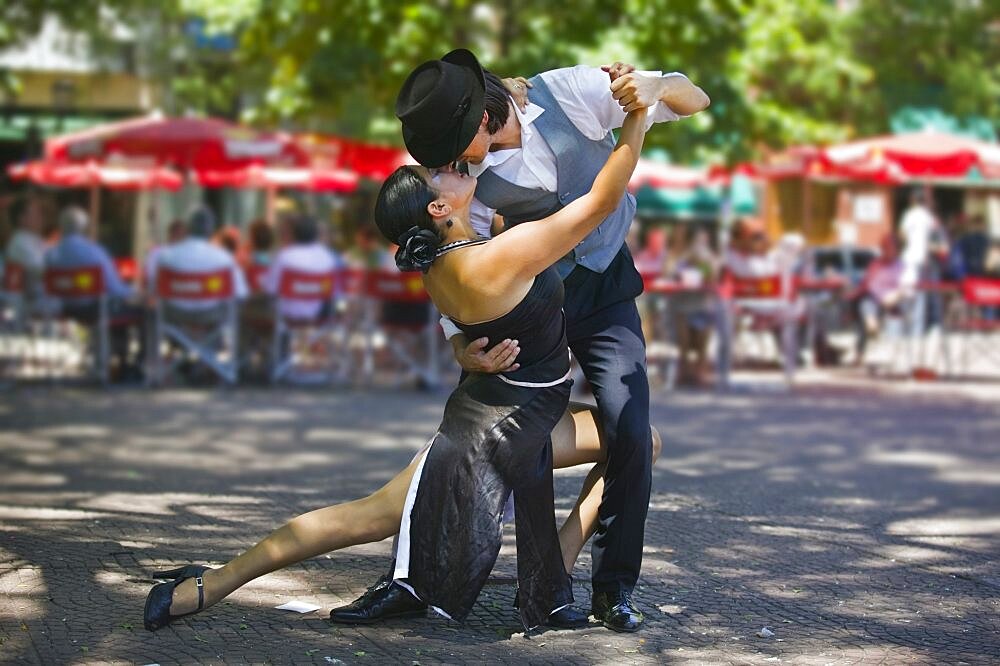 ARGENTINA  Buenos Aires Tango dancers in Plaza Dorrego  San Telmo. Argentina Holidays Tourism Travel Buenos Aires South America Icon Two Tango Pose Intimate Dance Plaza Dorrego Dance American Argentinian Hispanic Latin America Latino Gray Performance Grey 2 Immature