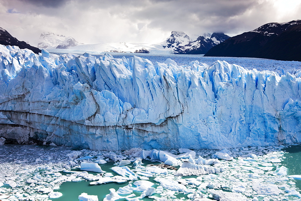 Spectacular Perito Moreno glacier, situated within Los Glaciares National Park, UNESCO World Heritage Site, Patagonia, Argentina, South America