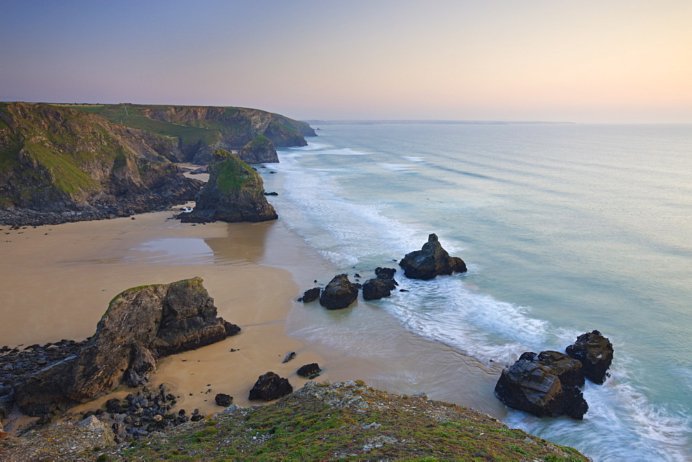 Summer evening on the clifftop overlooking Bedruthan Steps, Cornwall, England, United Kingdom, Europe